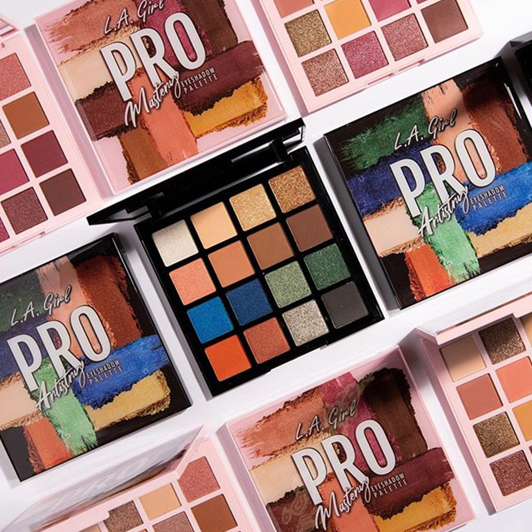 PRO. EYESHADOW PALETTE-ARTISTRY