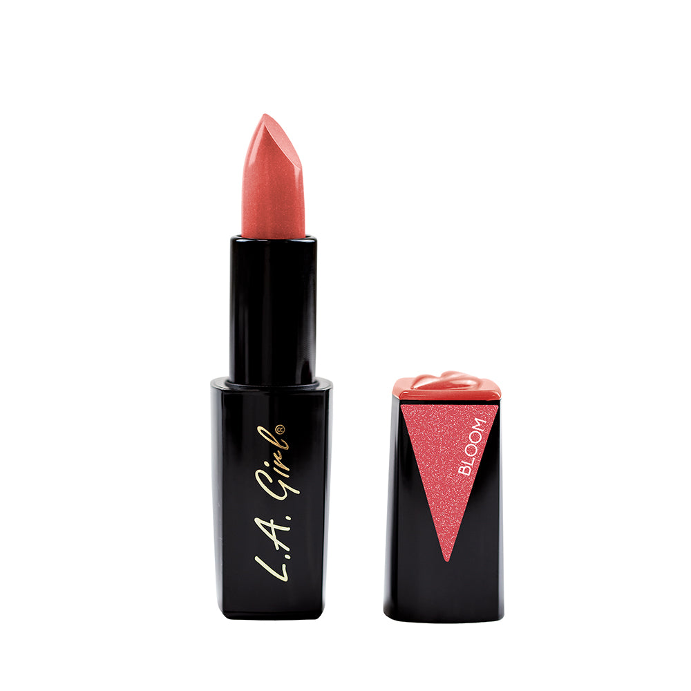 LIP ATTRACTION LIPSTICK